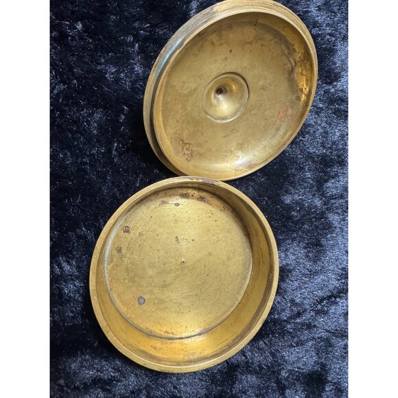 Vintage Brass & Enamel Lidded Trinket Box Round - Picture 5 of 9